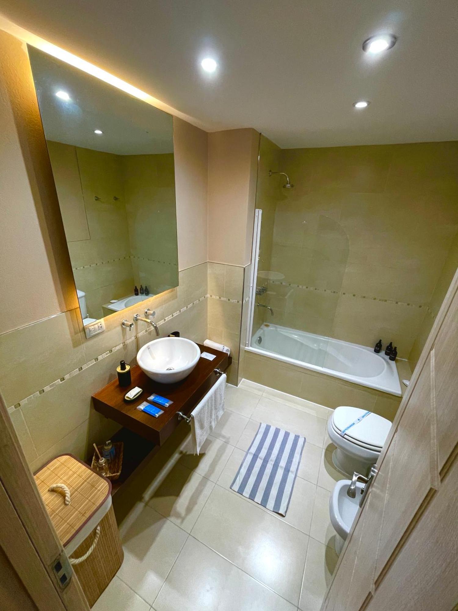 Condominios Wyndham Nordelta Desayuno Incluido!! Piscina Opcional !! Tigre Ngoại thất bức ảnh